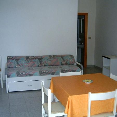 Residence Milano Кьеути Экстерьер фото